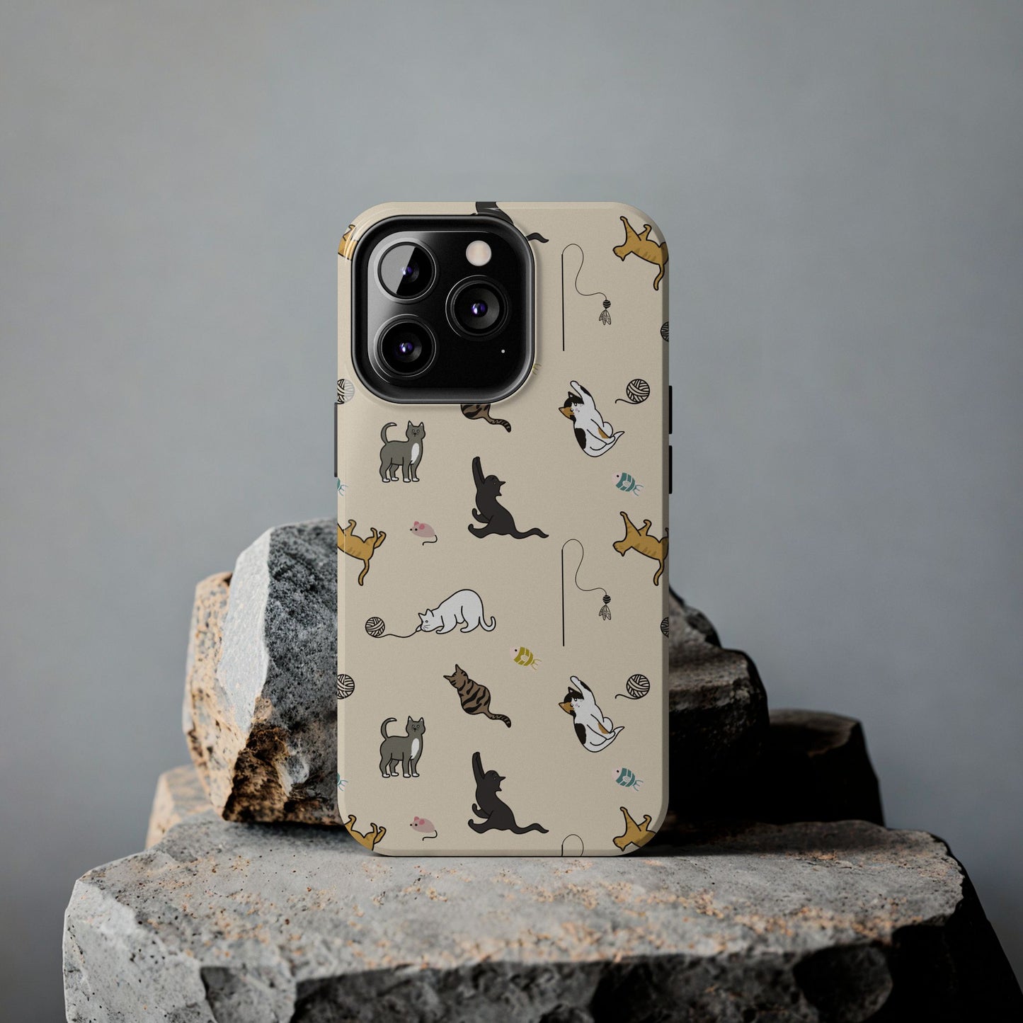 Cute Cat Pattern Tough Phone Case - Durable and Stylish Pet Lover Gift